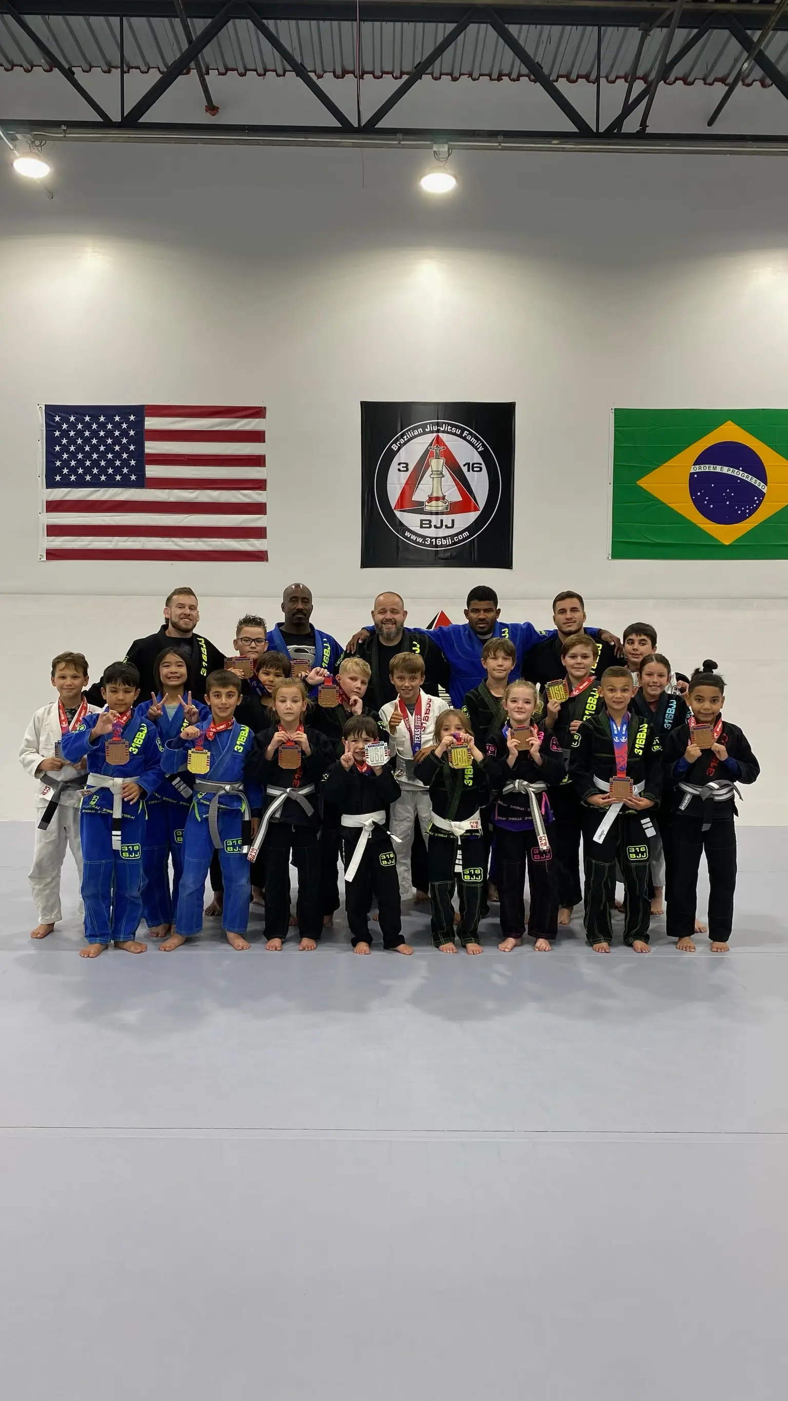 316 BJJ