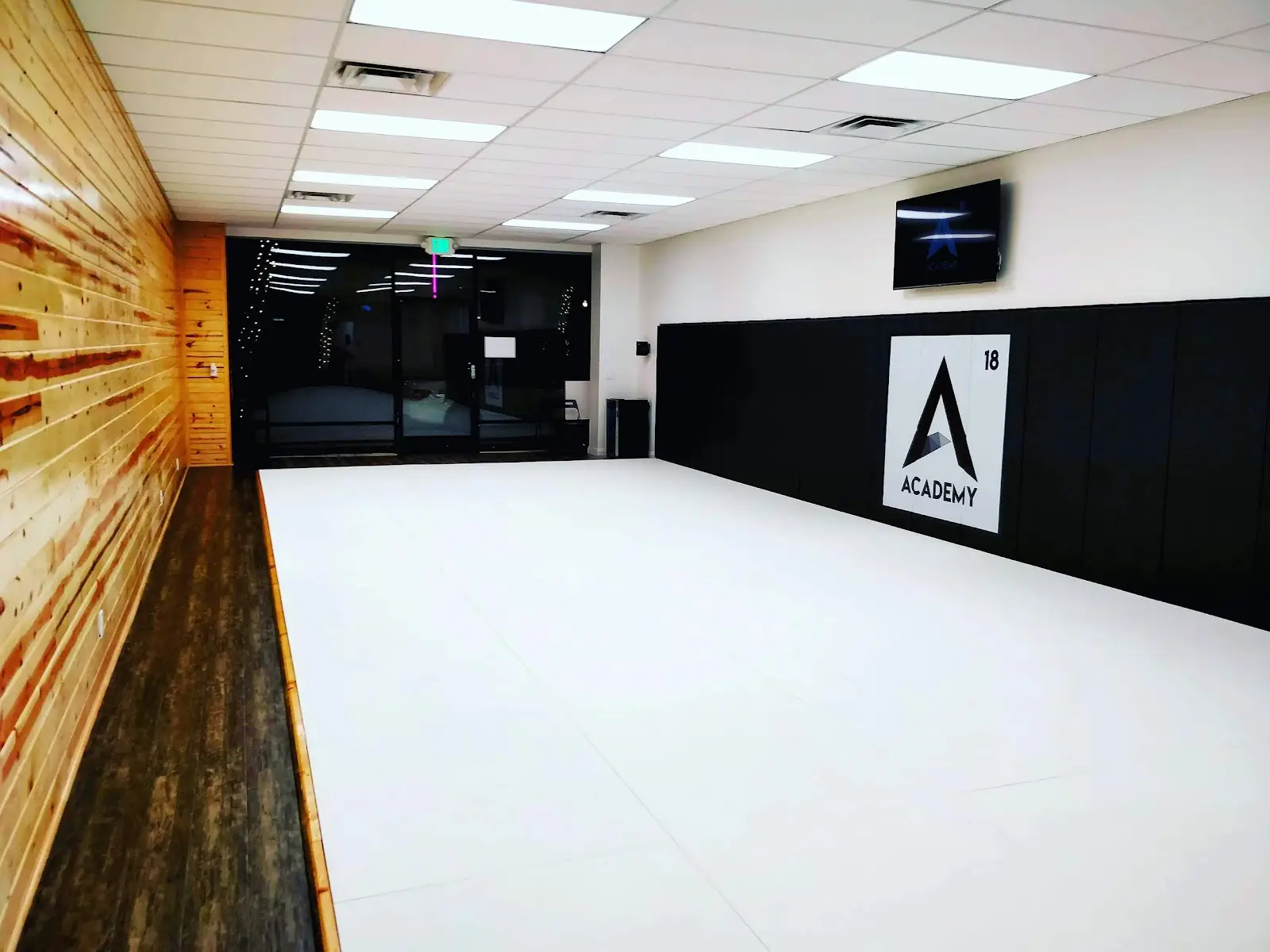 Academy Jiu-Jitsu & Kickboxing | Downtown Downey