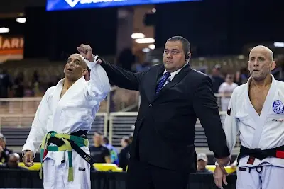 Champion Brazilian Jiu-Jitsu & Capoeira BJJ Academy - photo 2