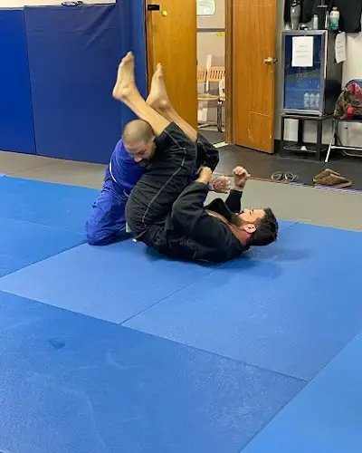 Combate Mixed Martial Arts