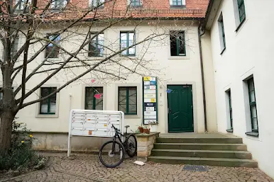 Culture Academy - Bildung und Bewegung für Demokratie |MMA|Kick-/Thaiboxing|Grappling|BJJ|Gym|Yoga|Kindersport|Capoeira BJJ Academy - photo 1