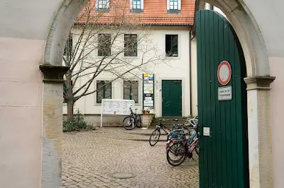 Culture Academy - Bildung und Bewegung für Demokratie |MMA|Kick-/Thaiboxing|Grappling|BJJ|Gym|Yoga|Kindersport|Capoeira BJJ Academy - photo 4