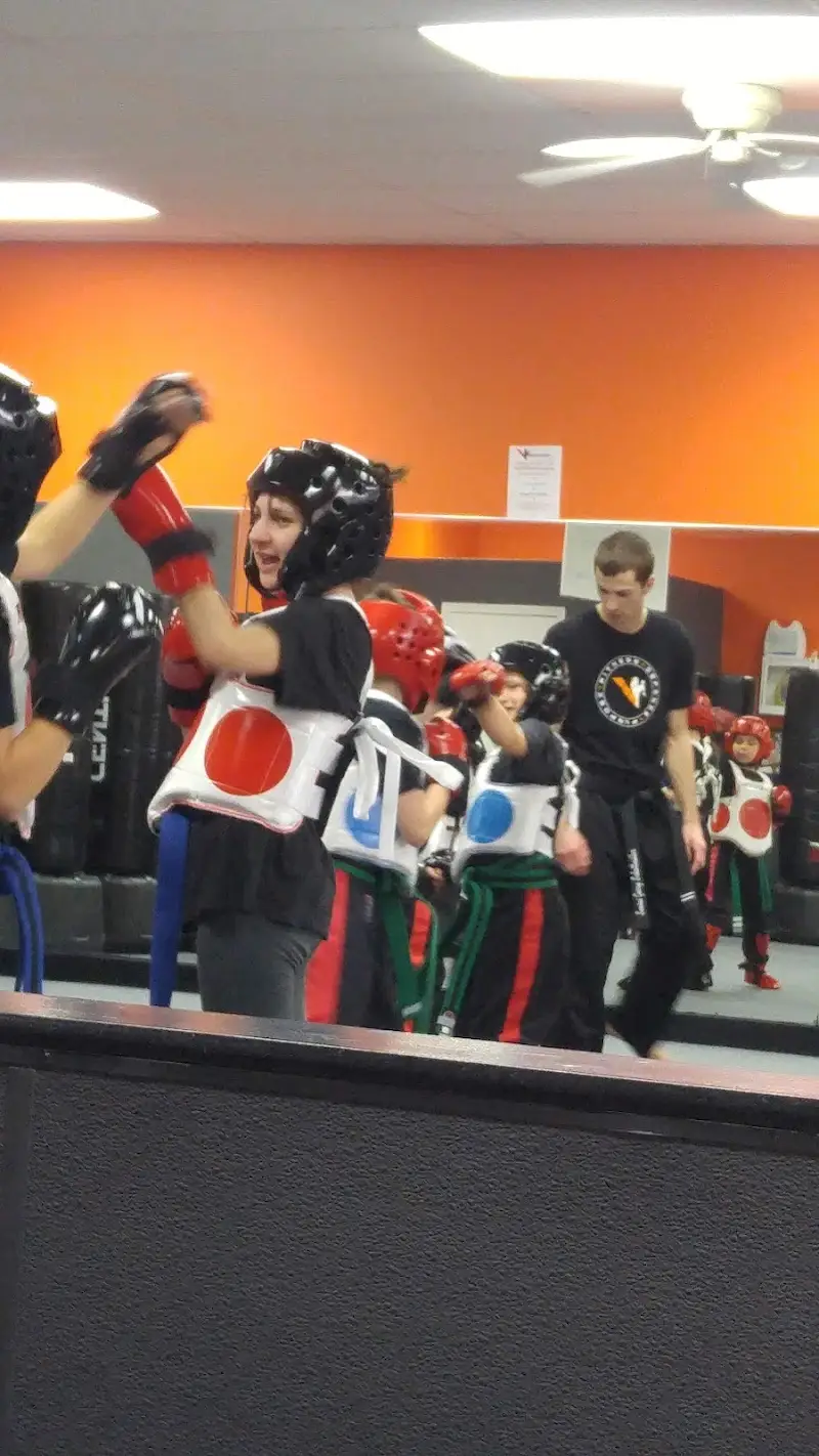 East West Karate / Gracie Jiu-Jitsu Richboro BJJ Academy - photo 1