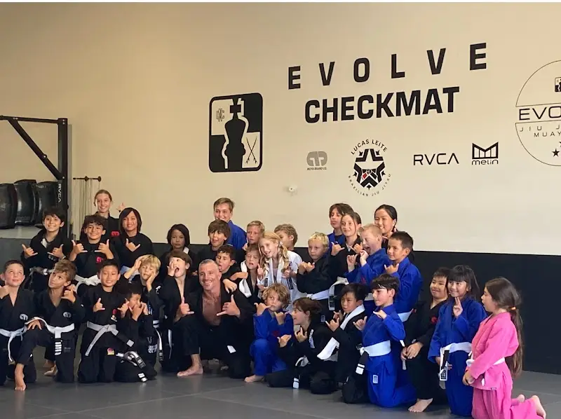 Evolve Checkmat Jiu Jitsu / Muay Thai Academy