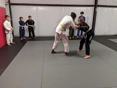 Frontline Jiu- Jitsu