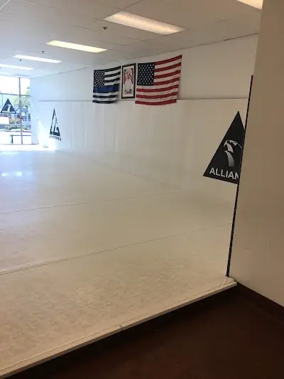 Gallegos jiu jitsu HQ BJJ Academy - photo 4