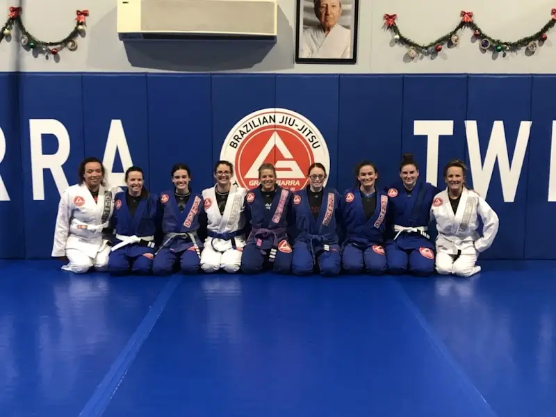 Gracie Barra Brazilian Jiu-Jitsu - Twin Cities, IL BJJ Academy - photo 2