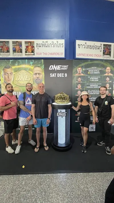 Gracie Barra Burton Jiu-Jitsu and Muay-thai BJJ Academy - photo 3