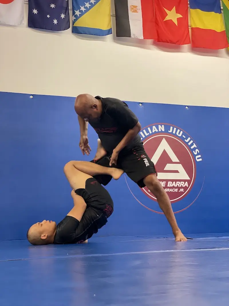 Gracie Barra Kirkland BJJ Academy - photo 2