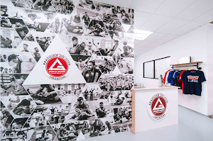 Inside Gracie Barra Singapore academy