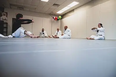 Gracie Jiu-Jitsu Council Bluffs BJJ Academy - photo 1