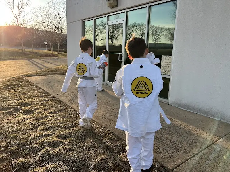 Hipolito Brazilian Jiu-Jitsu and Self Defense BJJ Academy - photo 2