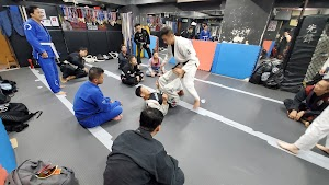 Inside Hong Kong Fight Club academy