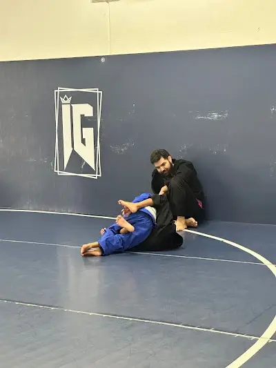 Independent Grappling Jiu-jitsu BJJ Academy - photo 4
