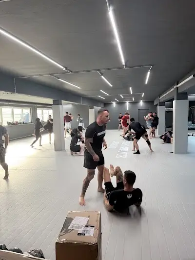 Invariant Jiu-Jitsu - BJJ in Hamburg BJJ Academy - photo 3