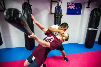 KRAV FIGHTER - Krav Maga Self Defence & Street Martial Arts BJJ Academy - photo 3