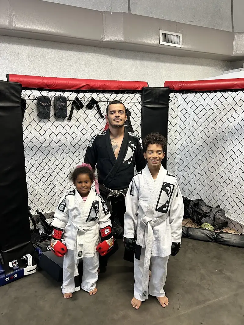 Lobo Jiu Jitsu Hialeah BJJ Academy - photo 1