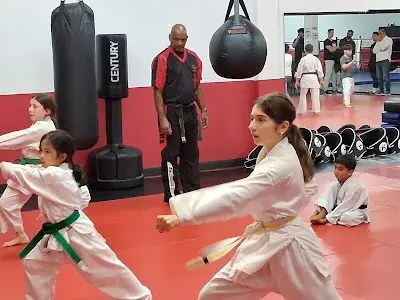 Mississauga Elite MMA & Fitness | 966 Dundas Street East BJJ Academy - photo 2