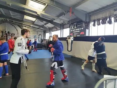 KMMA - MMA & Muay Thai Huddersfield BJJ Academy - photo 2