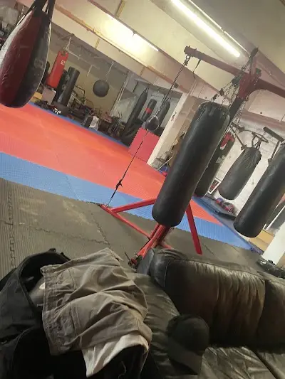 Ni Yai Muay Thai
