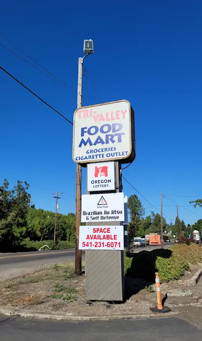 Oregon Pound Brazilian JuiJitsu BJJ Academy - photo 3