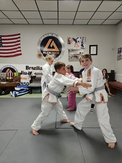 Rilion Gracie Pensacola BJJ Academy - photo 1