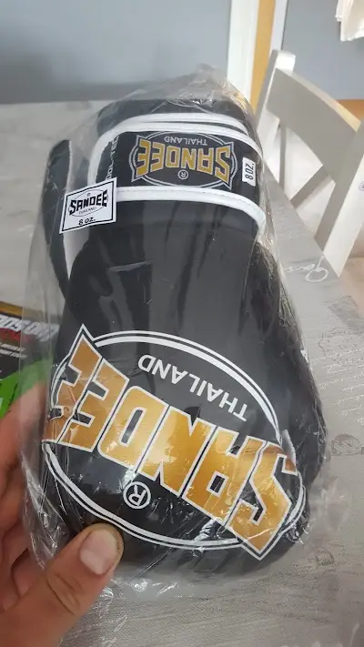 Seconds Out Fight Store BJJ Academy - photo 3