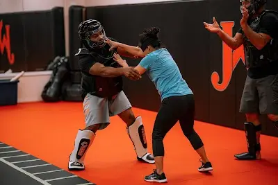 Smart Girl Self Defense by Jackson Wink BJJ Academy - photo 3