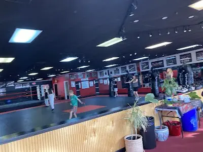 Strikezone Mixed Martial Arts BJJ Academy - photo 4