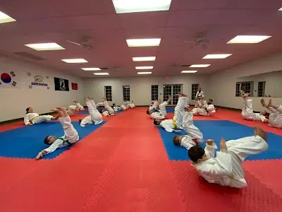 SZKLAR’S MARTIAL ARTS BJJ Academy - photo 2