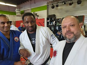 Inside Team ConneXions Brazilian Jiu-Jitsu Academy academy