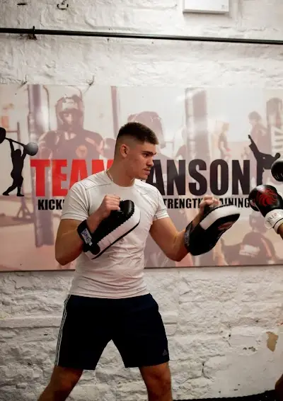 Team Hanson Martial Arts - Kickboxing & Muay Thai BJJ Academy - photo 3