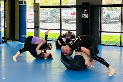 V7 Brazilian Jiu Jitsu | Functional Fitness