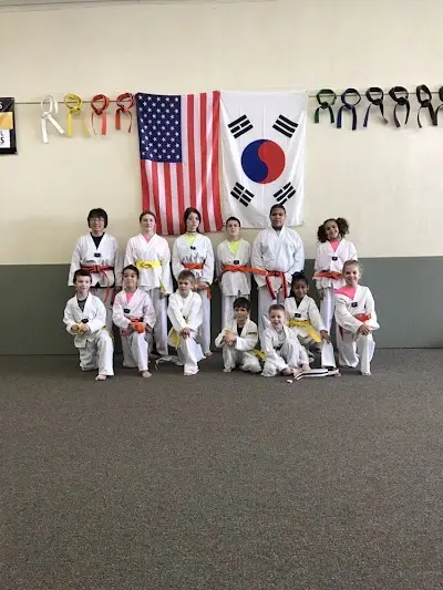 YI'S Martial Arts Fitness Academy BJJ Academy - photo 2