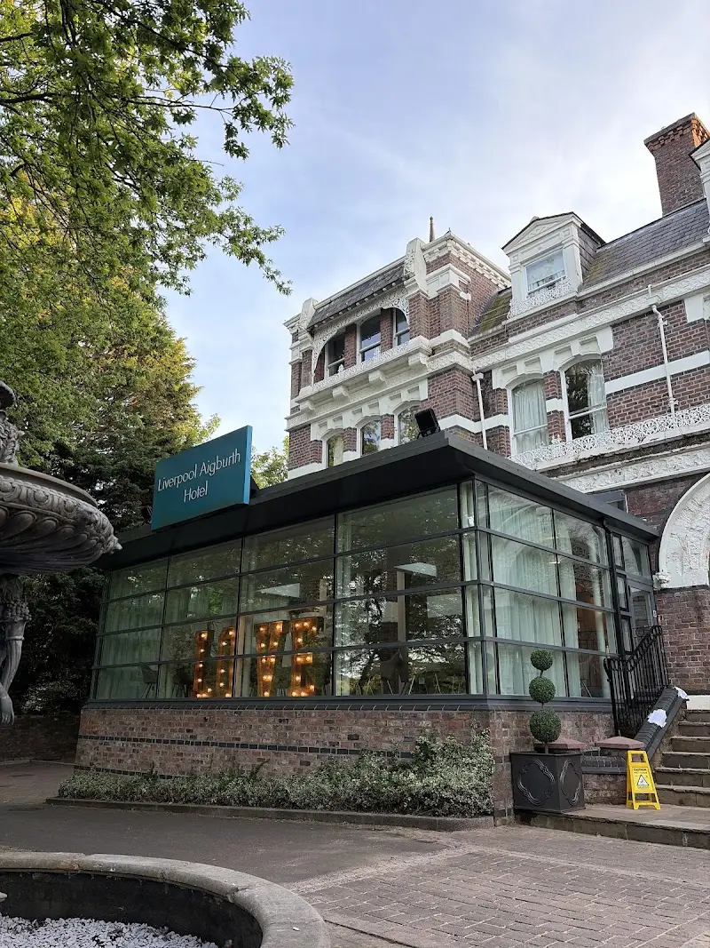 Liverpool Aigburth Sefton Park Hotel By Belvilla