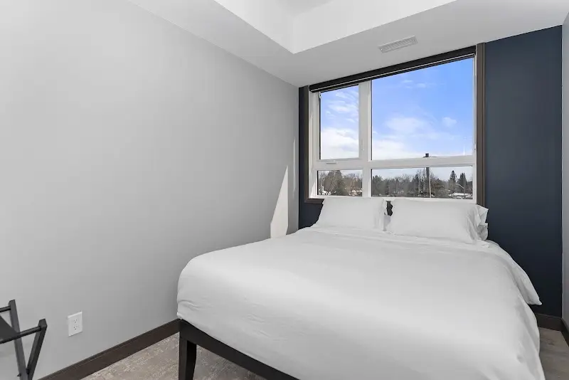Lux Suites