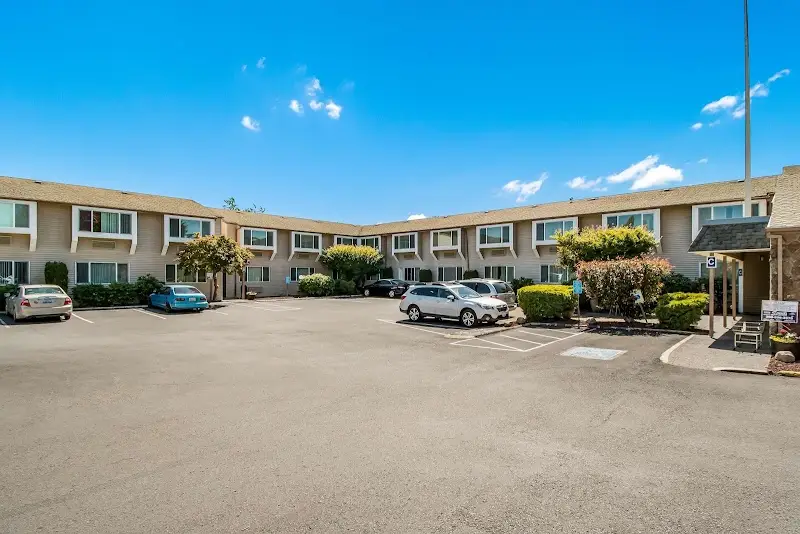 Red Lion Inn & Suites Vancouver
