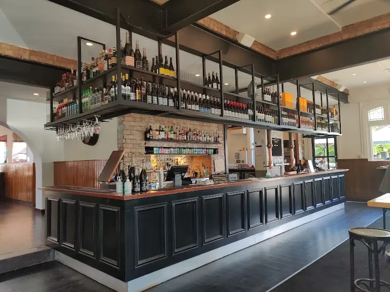 The George Hotel