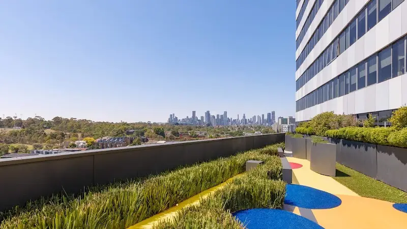 Oaks Melbourne Flemington Suites