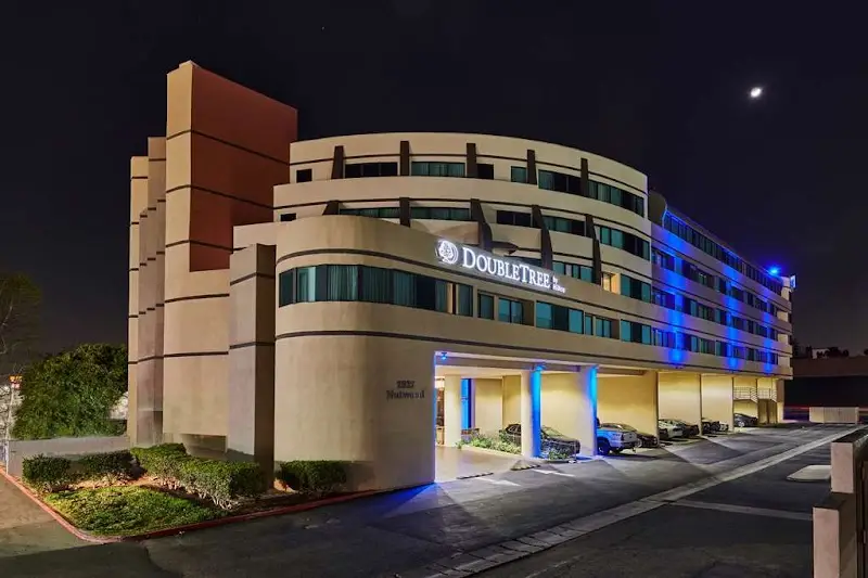 DoubleTree by Hilton Fullerton