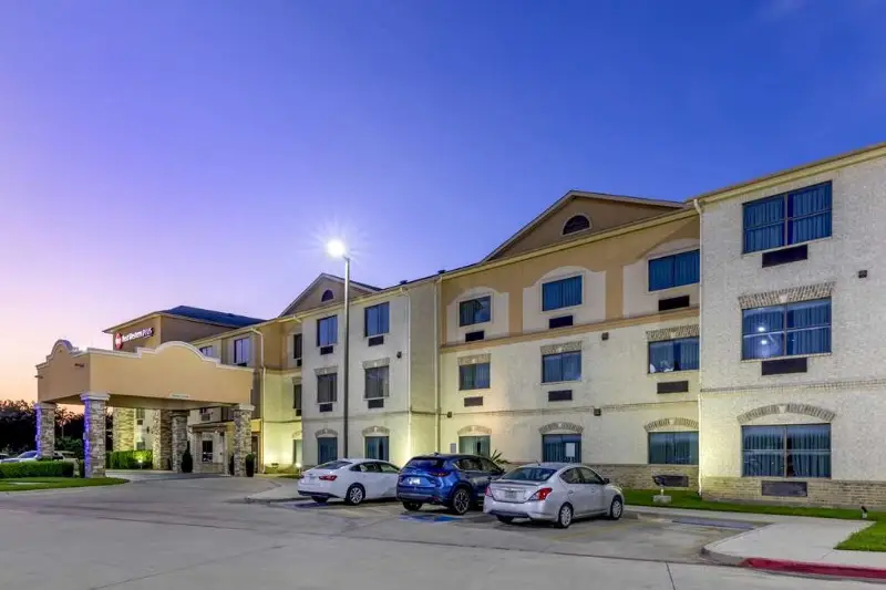 Best Western Plus Burleson Inn & Suites