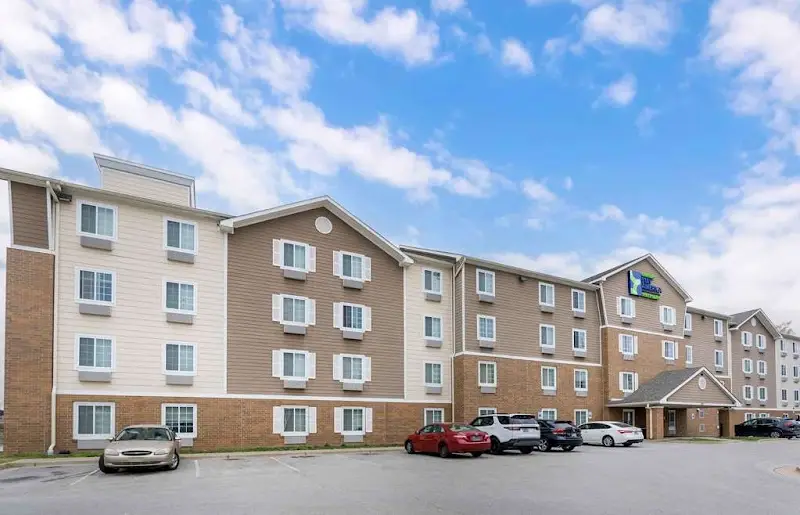 Extended Stay America Select Suites- Louisville - Airport