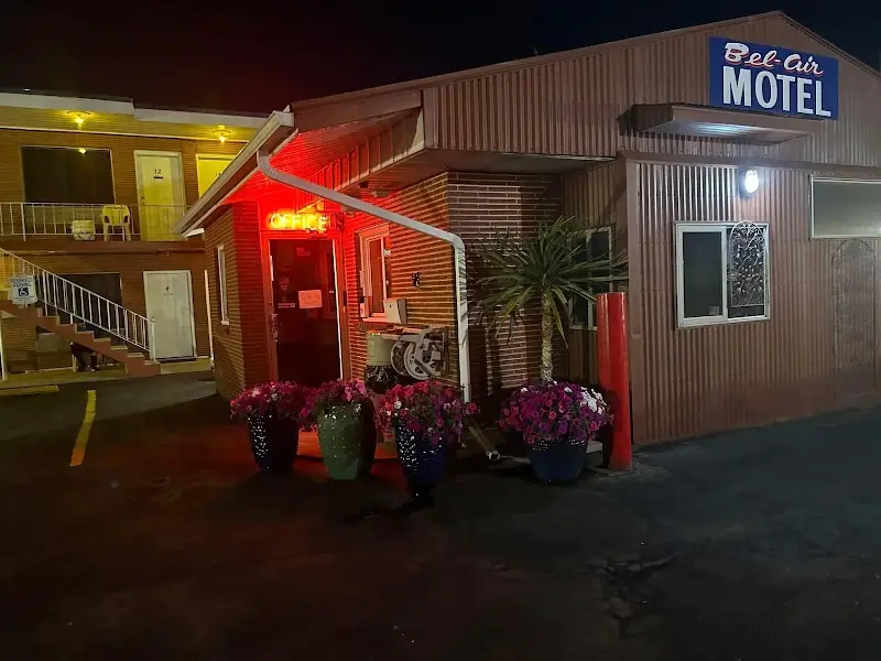 Bel-Air Motel