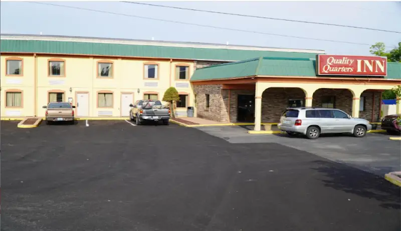 Quality Quarters Inn