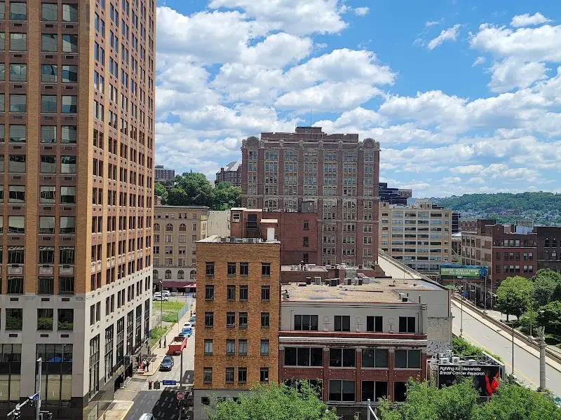 Joinery Hotel Pittsburgh, Curio Collection by Hilton