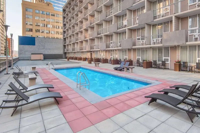 Ramada Plaza by Wyndham Calgary Downtown