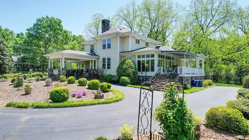 The Inn at Mount Pleasant Bed & Breakfast