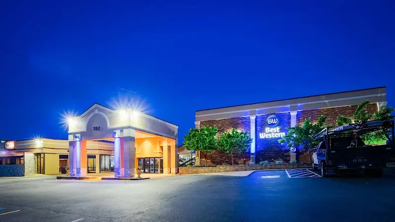 Days Inn & Baymont Inn