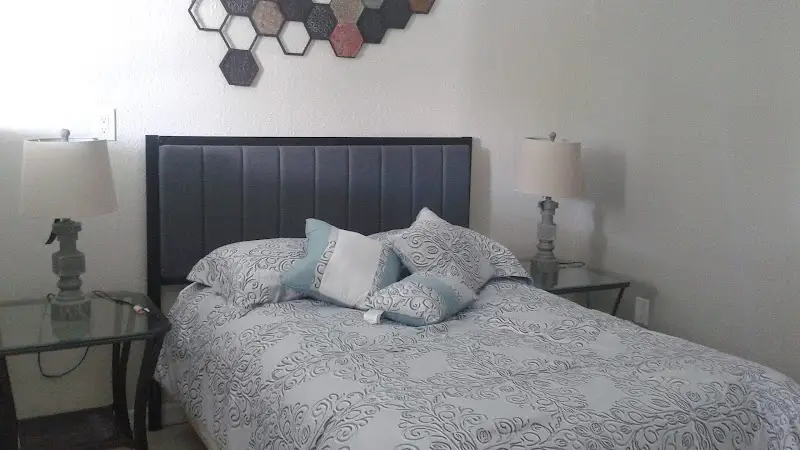 Colonial Terrace & Extended Stay Inn