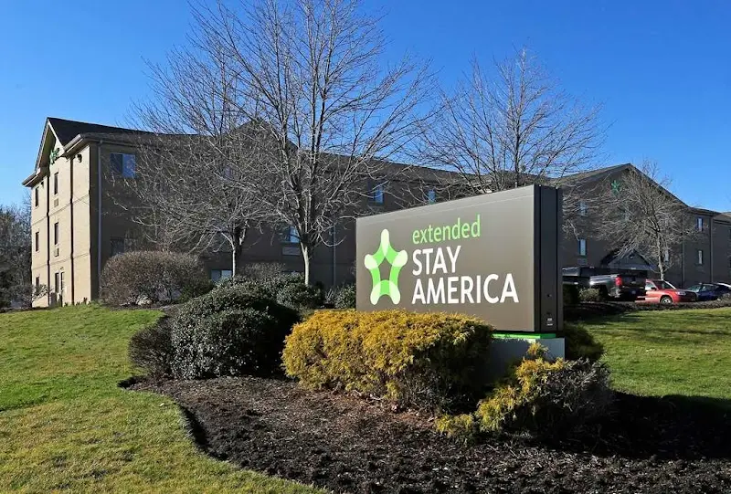 Extended Stay America Suites- Cleveland - Great Northern Mall